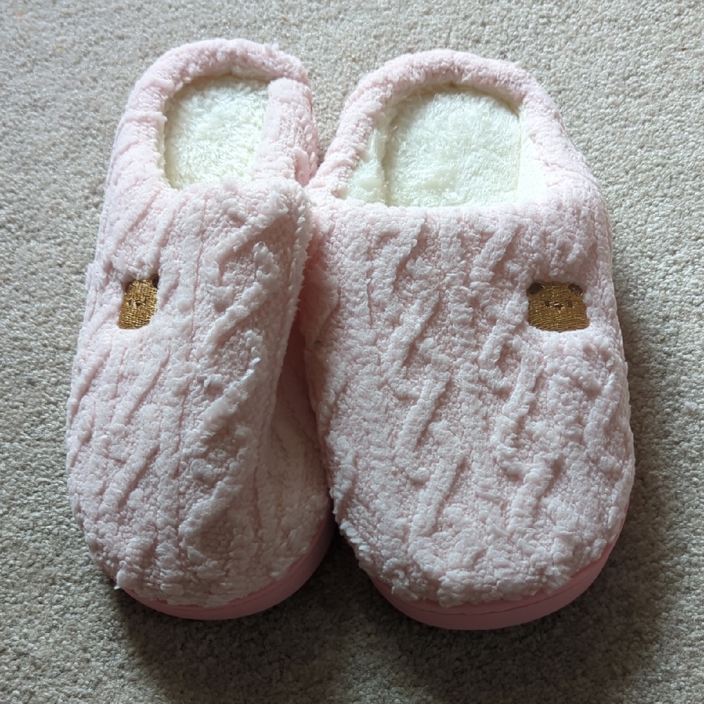 Cozy Pink Women's Slippers